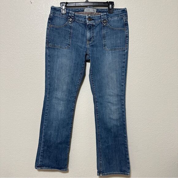 Vintage Old Navy Women’s, size 10 Bootcut Jeans, Button Flap Pockets Denim Pants - Picture 2 of 11